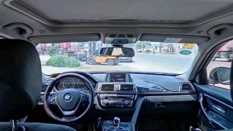 北京17年宝马3系6