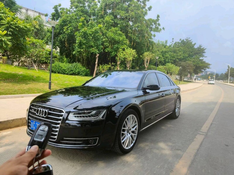 东莞16年奥迪A8L3