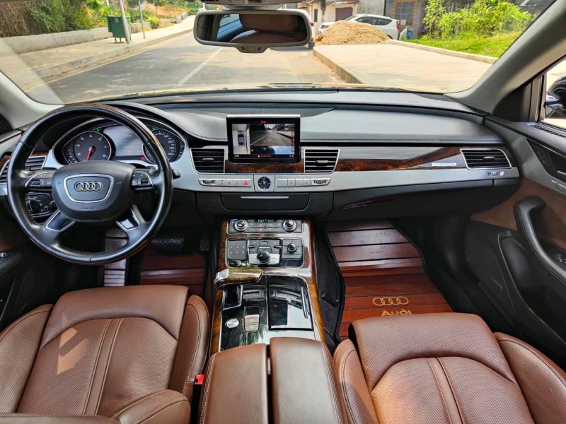 东莞16年奥迪A8L5