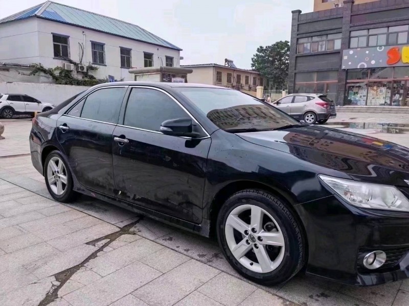 北京13年丰田凯美瑞3