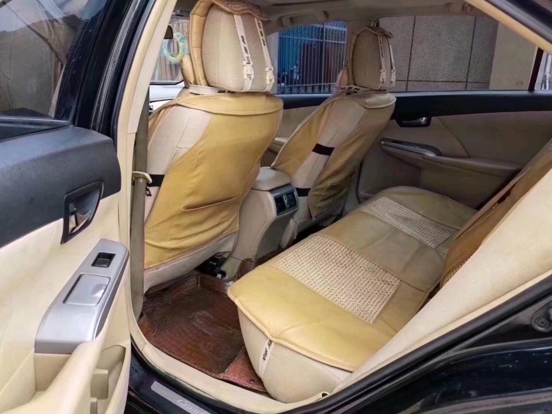 北京13年丰田凯美瑞5