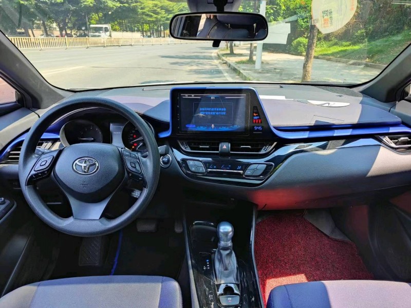 东莞20年丰田CHR6