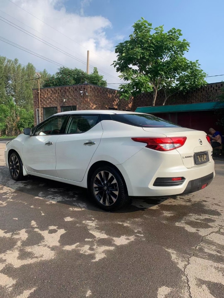 沈阳21年日产蓝鸟8