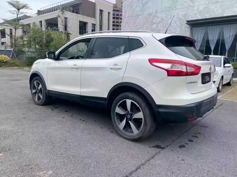 东莞18年日产逍客8