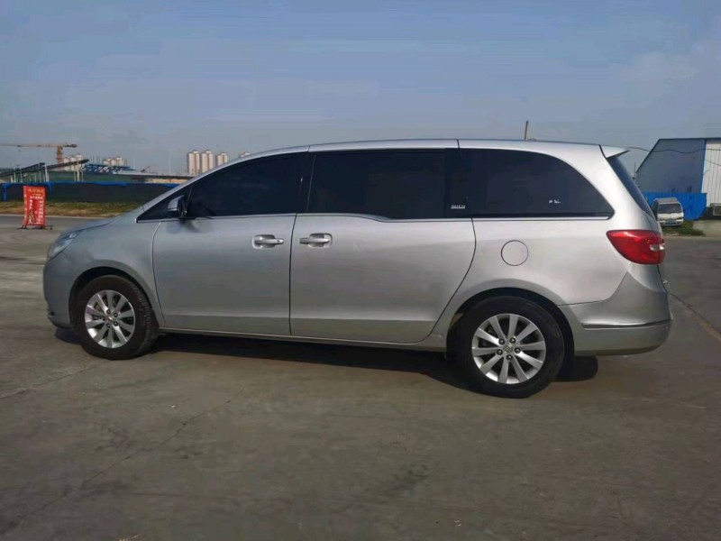 宜昌14年别克GL88