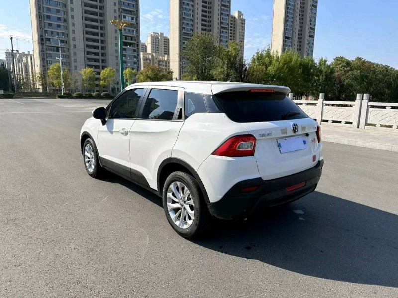 徐州17年中华V36