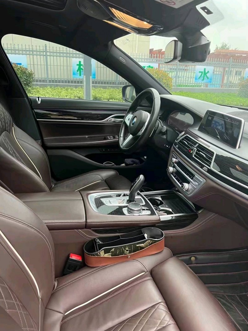徐州20年宝马7系4