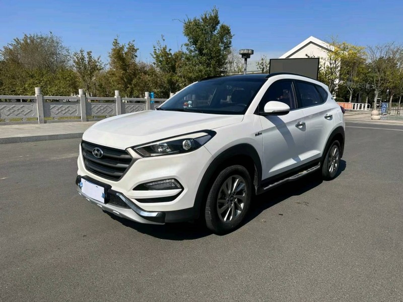 徐州18年现代途胜8