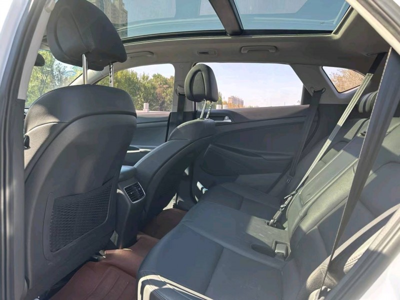 徐州18年现代途胜1