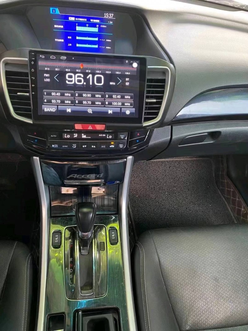 邯郸17年本田雅阁4