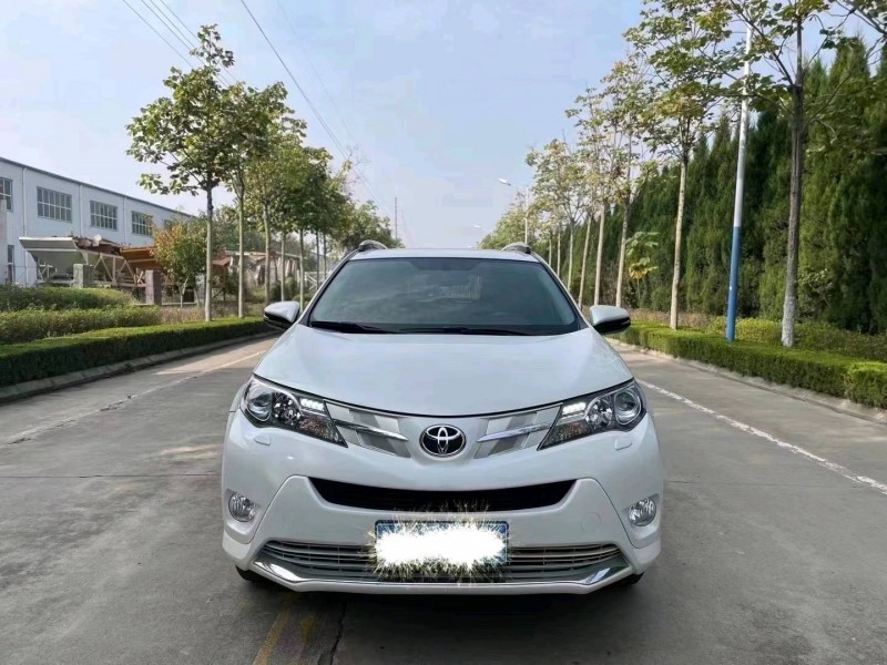 枣庄16年丰田RAV4荣放1