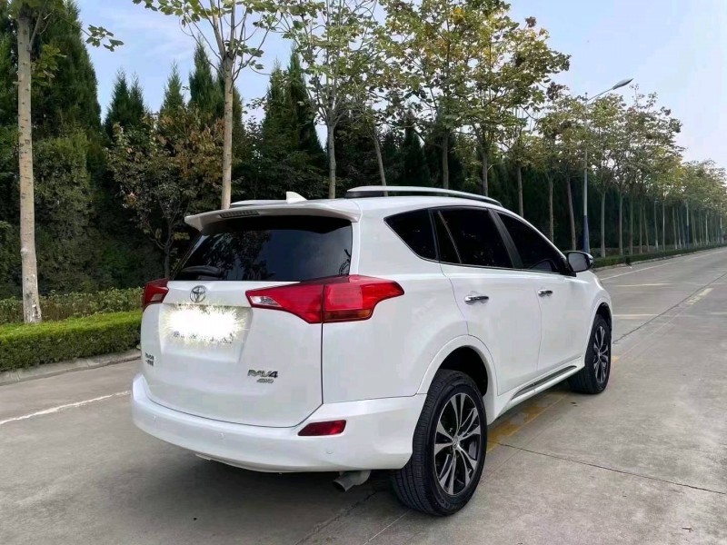 枣庄16年丰田RAV4荣放4