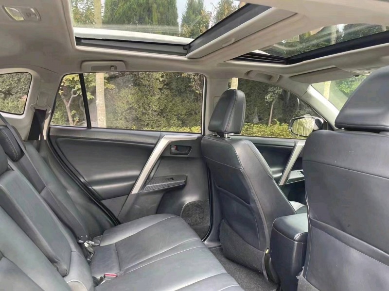 枣庄16年丰田RAV4荣放5