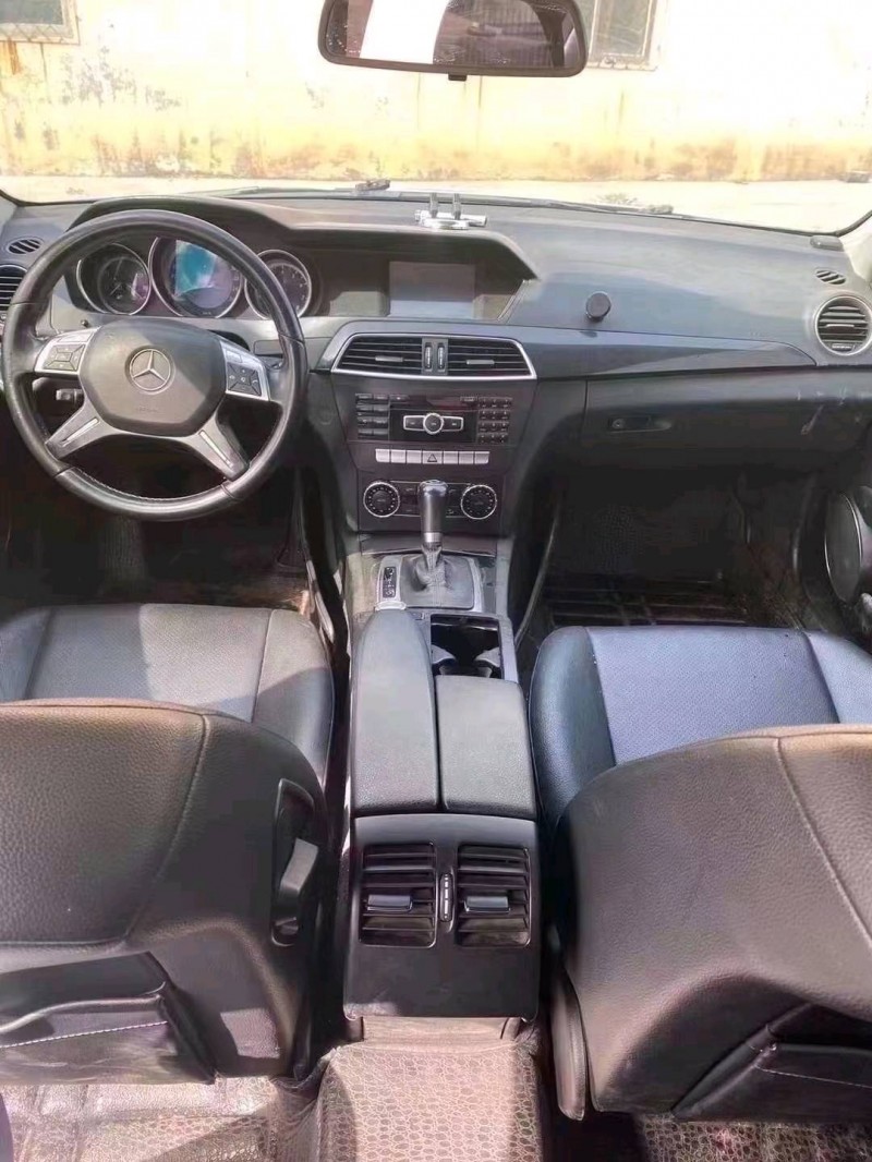 济宁13年奔驰C4