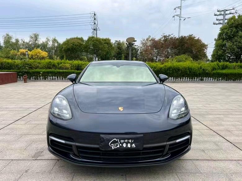 盐城17年保时捷帕拉梅拉8