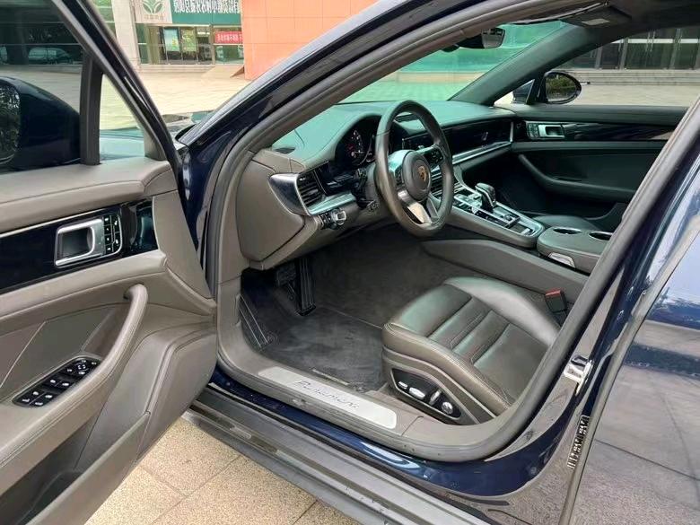 盐城17年保时捷帕拉梅拉3