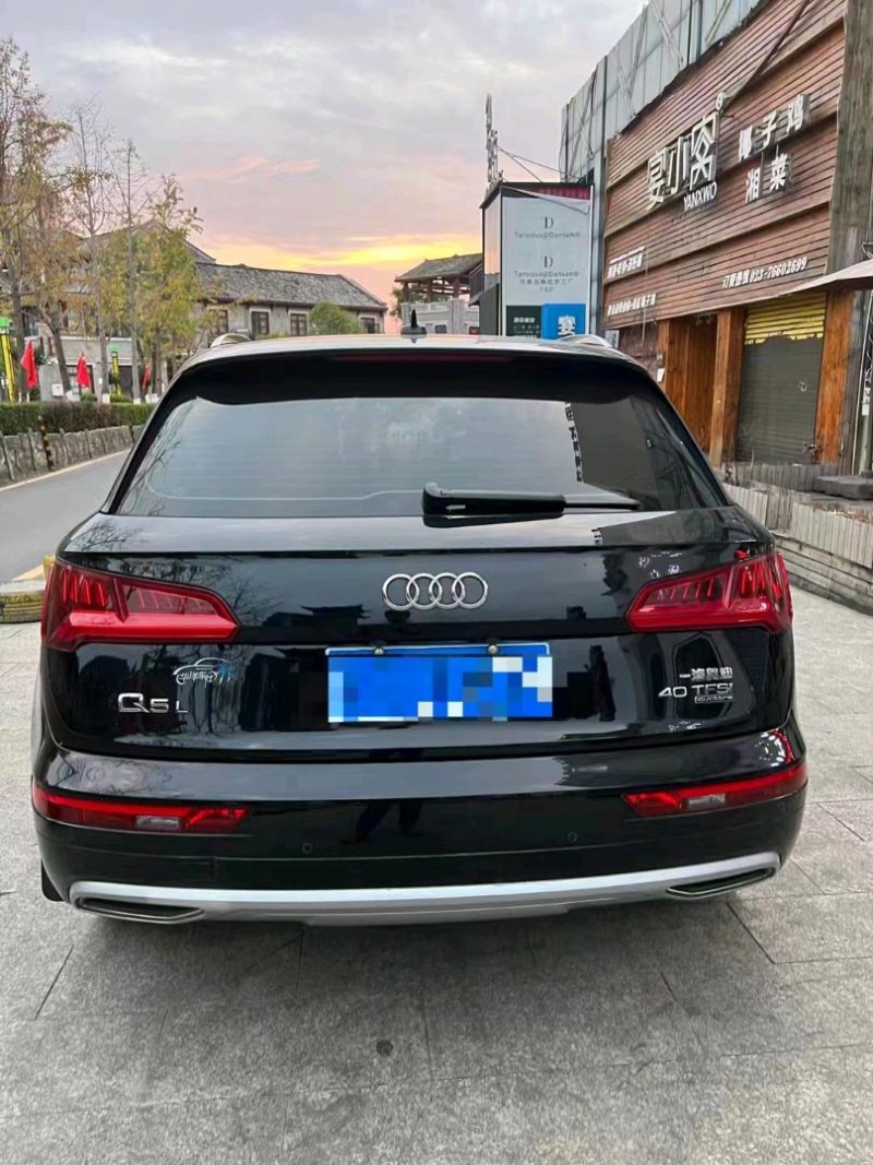重庆20年奥迪Q54