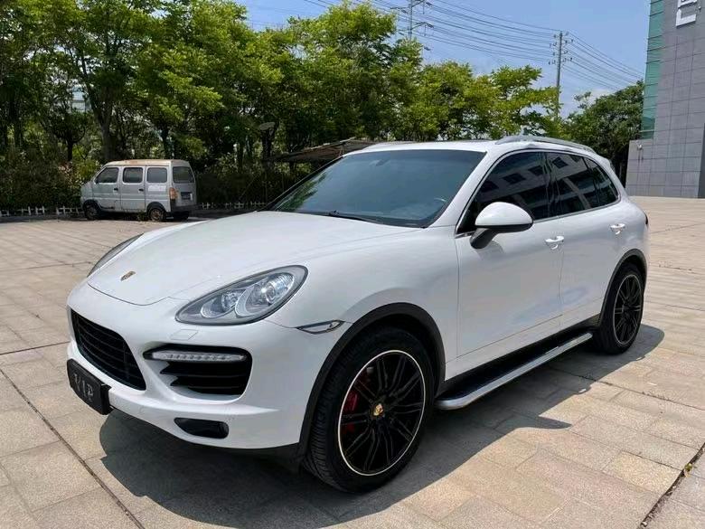 盐城13年保时捷卡宴3