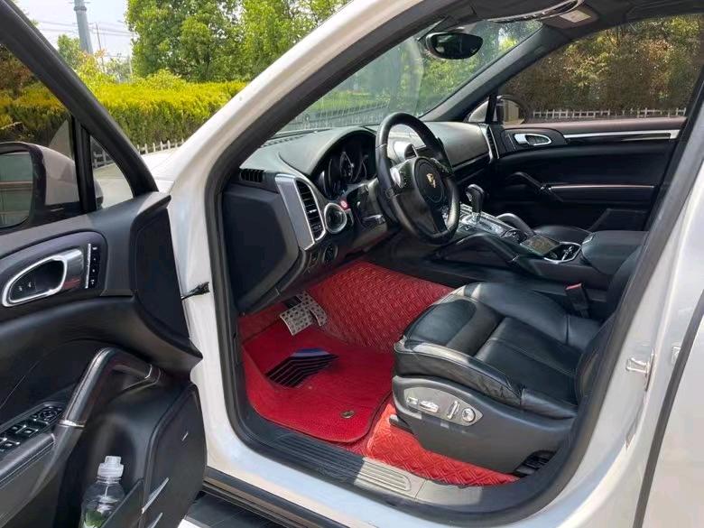 盐城13年保时捷卡宴4