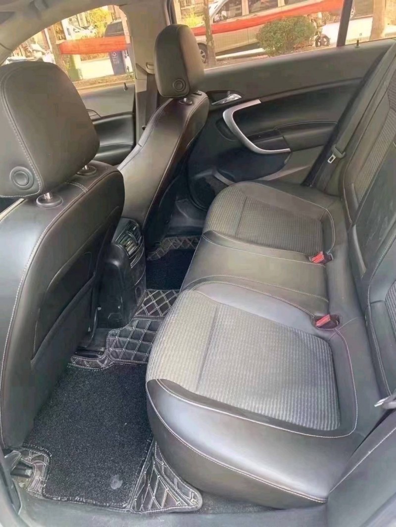 北京16年别克君威1