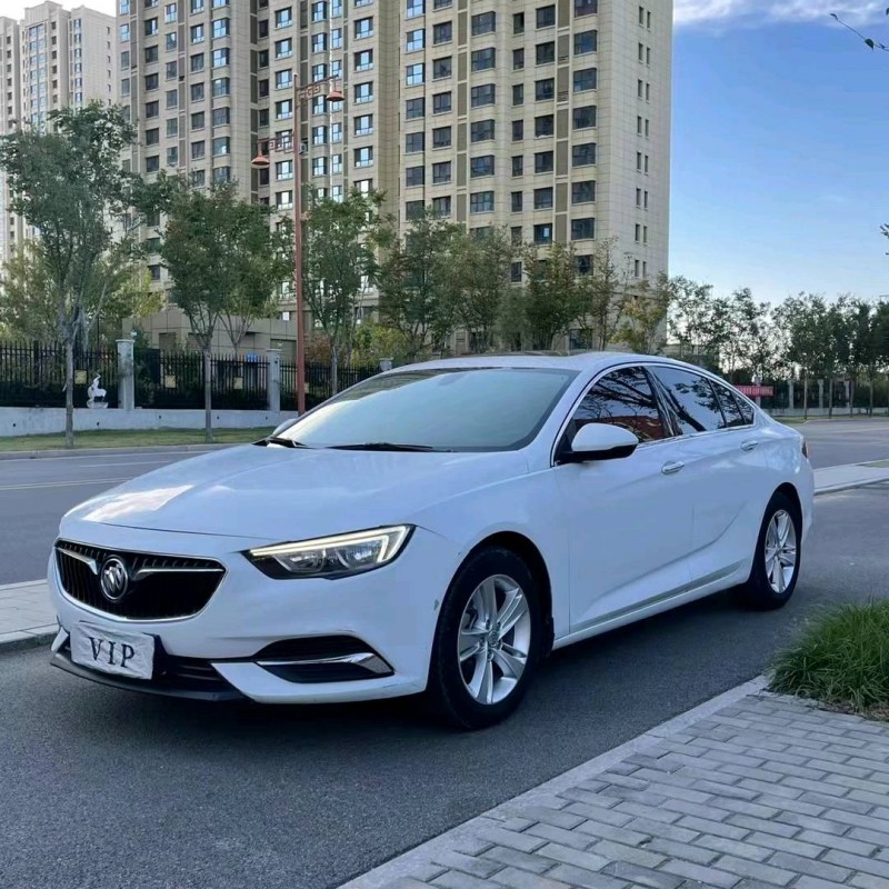 枣庄18年别克君威6