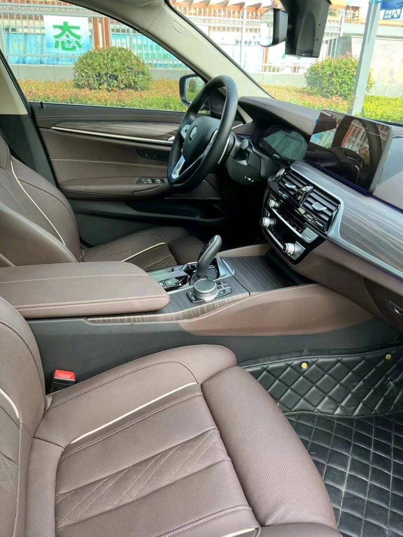 徐州21年宝马5系4