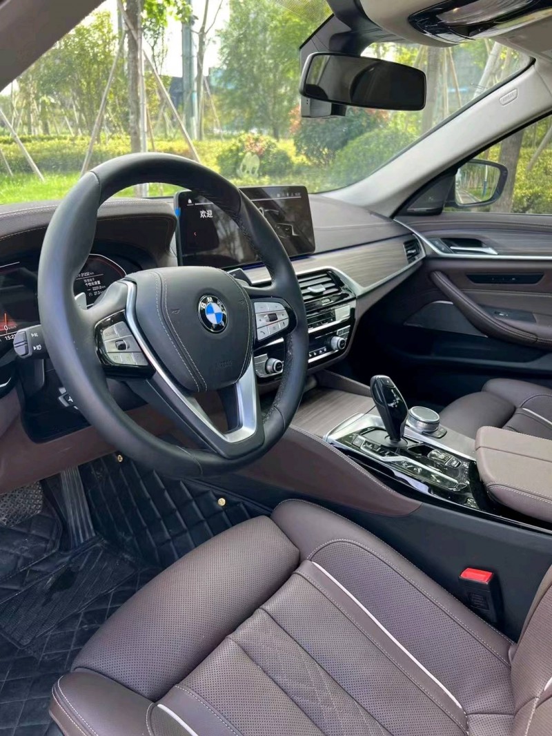 徐州21年宝马5系3