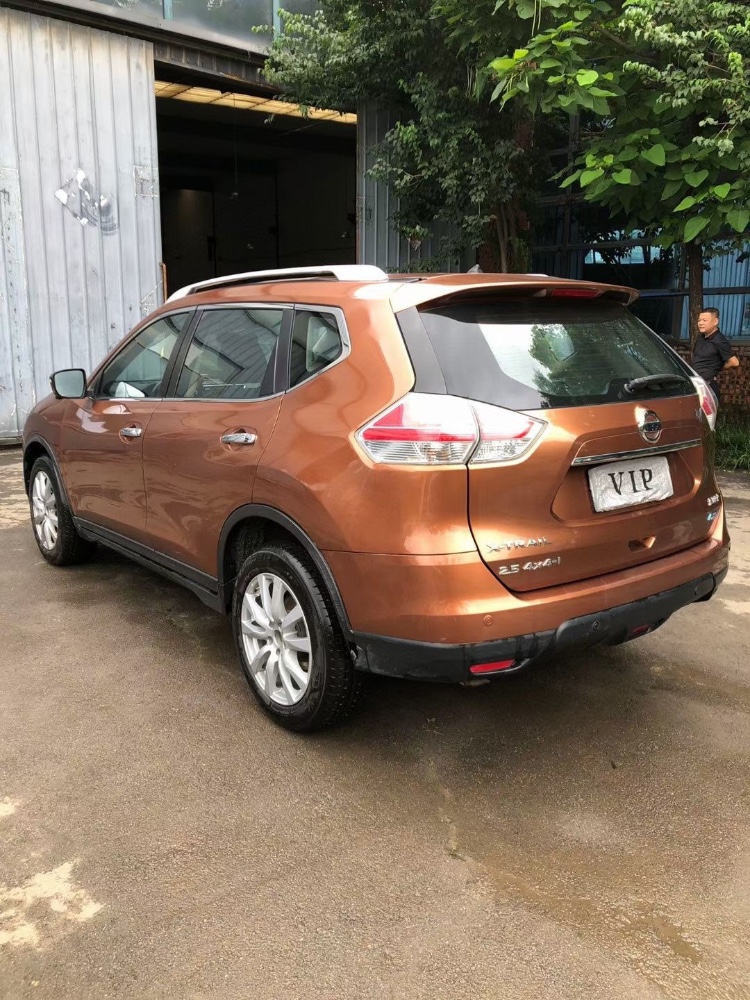 沈阳14年日产奇骏6