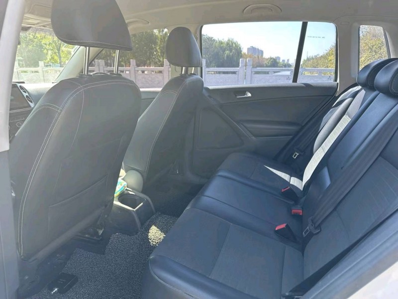 徐州16年大众途观1