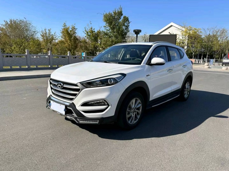 徐州17年现代途胜2