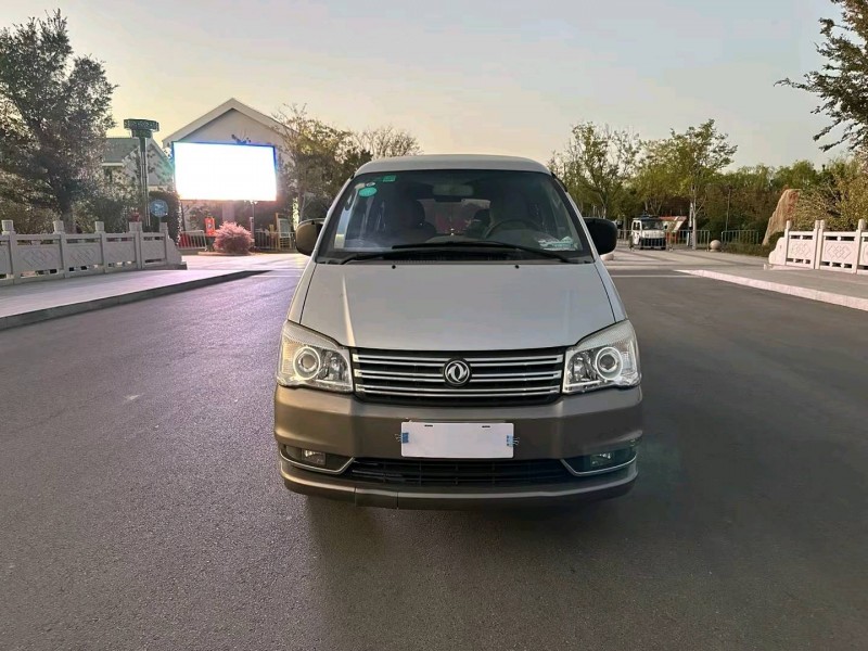 徐州17年东风菱智1