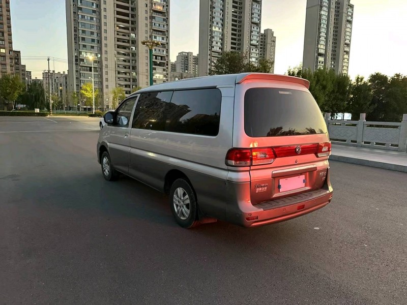 徐州17年东风菱智6