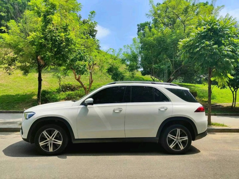 东莞20年奔驰GLE8