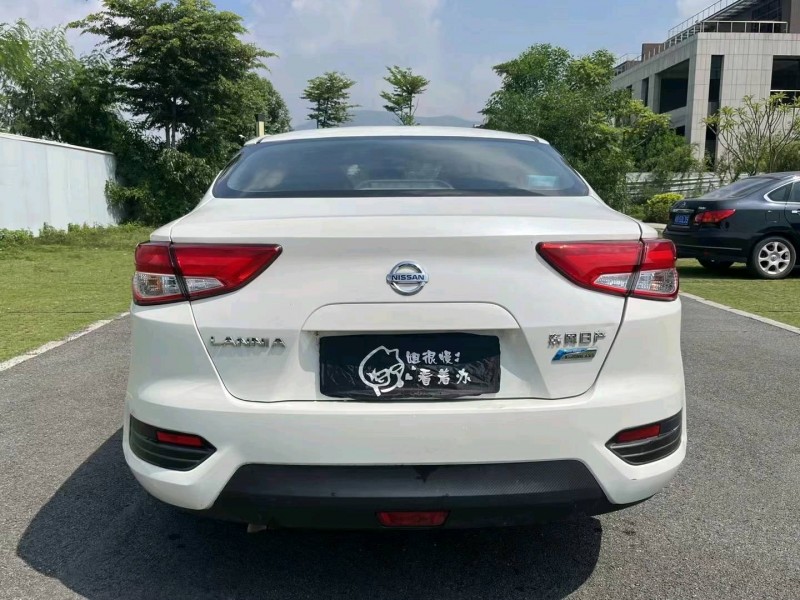 东莞18年日产蓝鸟5