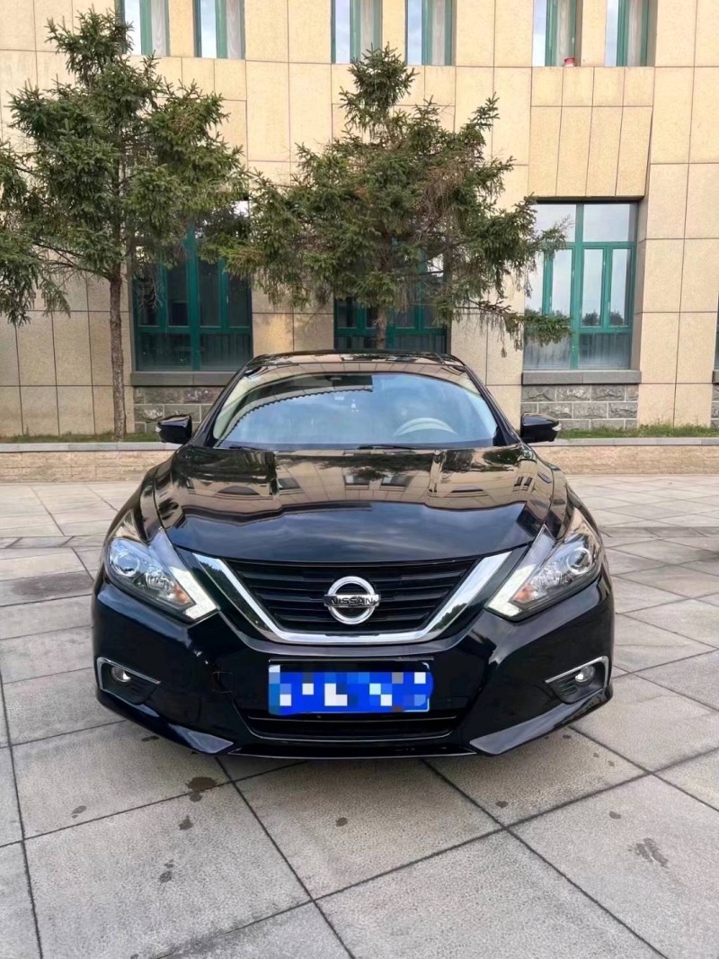 北京18年日产天籁1