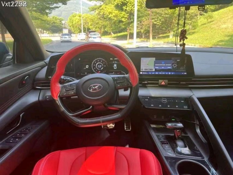 东莞21年现代伊兰特4