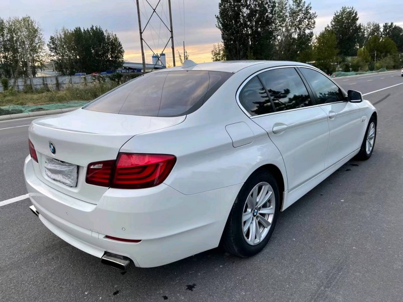 济南13年宝马3系6