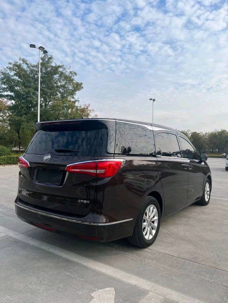 徐州19年别克GL87