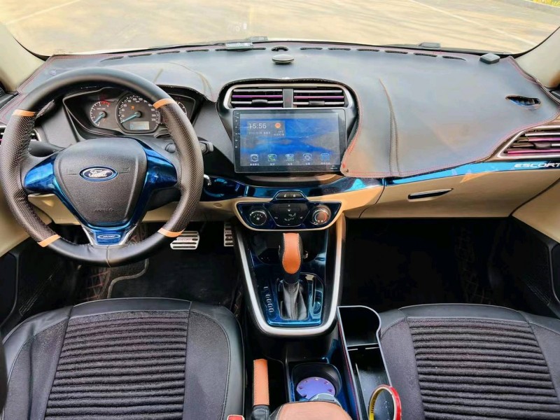 枣庄17年福特福睿斯2