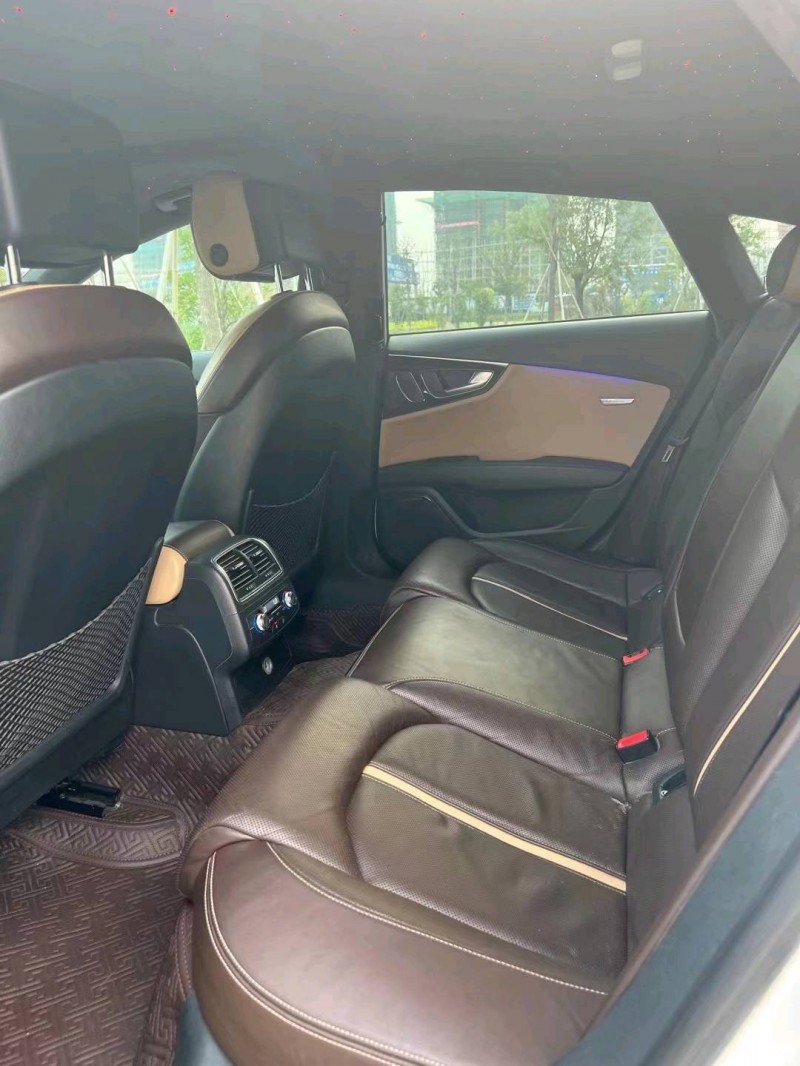 徐州14年奥迪A7L4