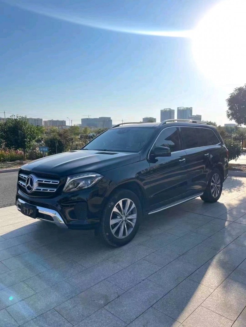 青岛17年奔驰GLS2