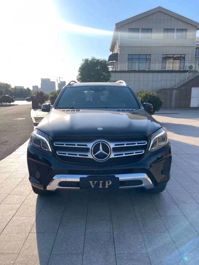 青岛17年奔驰GLS1