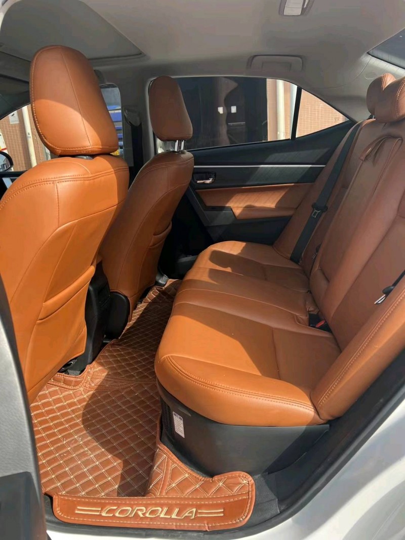 东莞19年丰田卡罗拉4