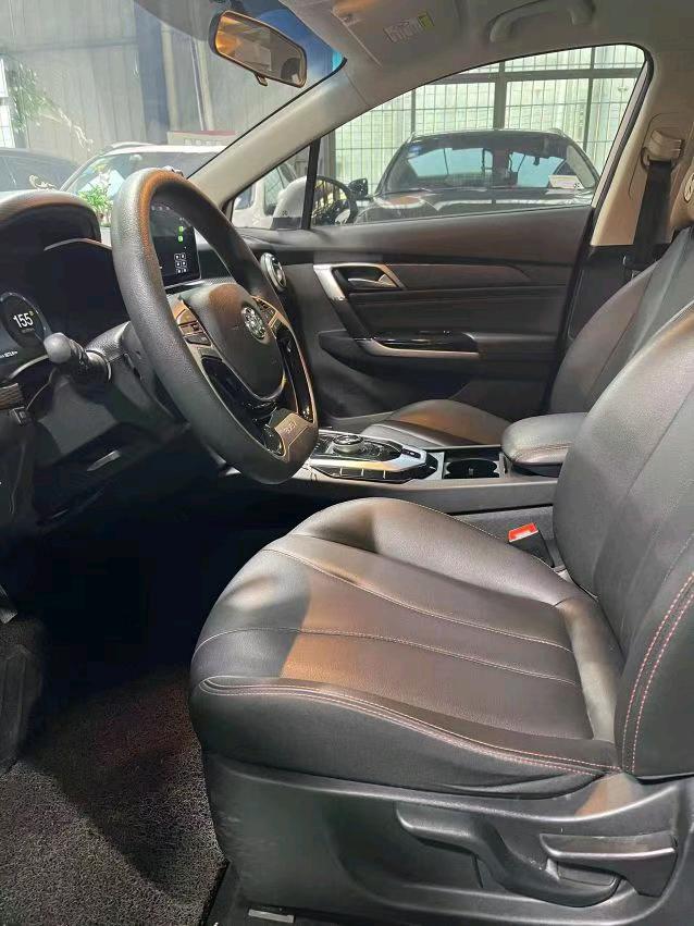 东莞21年北汽新能源EU系列4