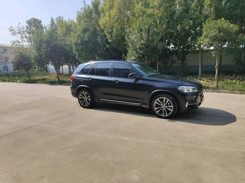 北京14年宝马X57