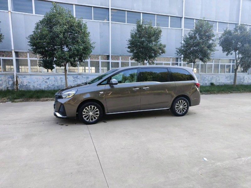 北京22年别克GL82