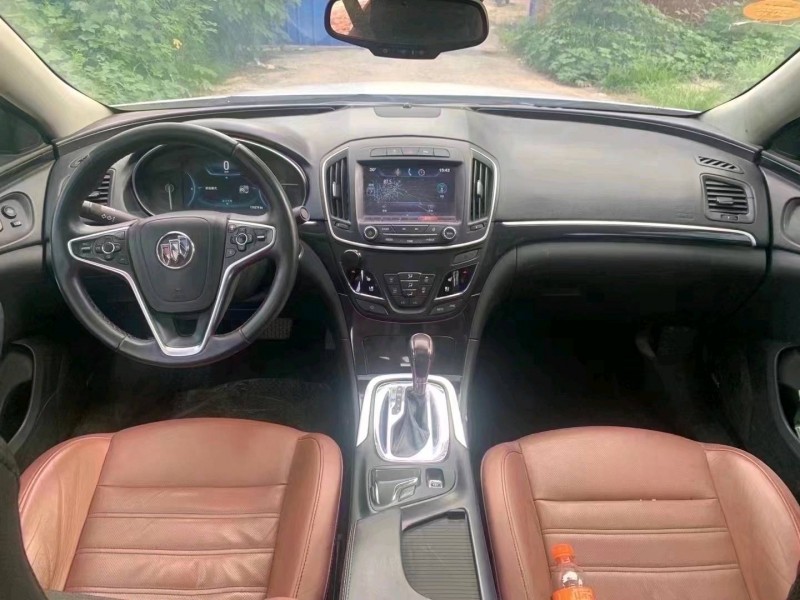 北京14年别克君威4