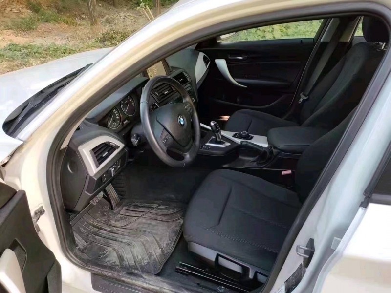 北京14年宝马1系3