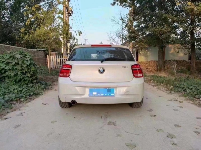 北京14年宝马1系1