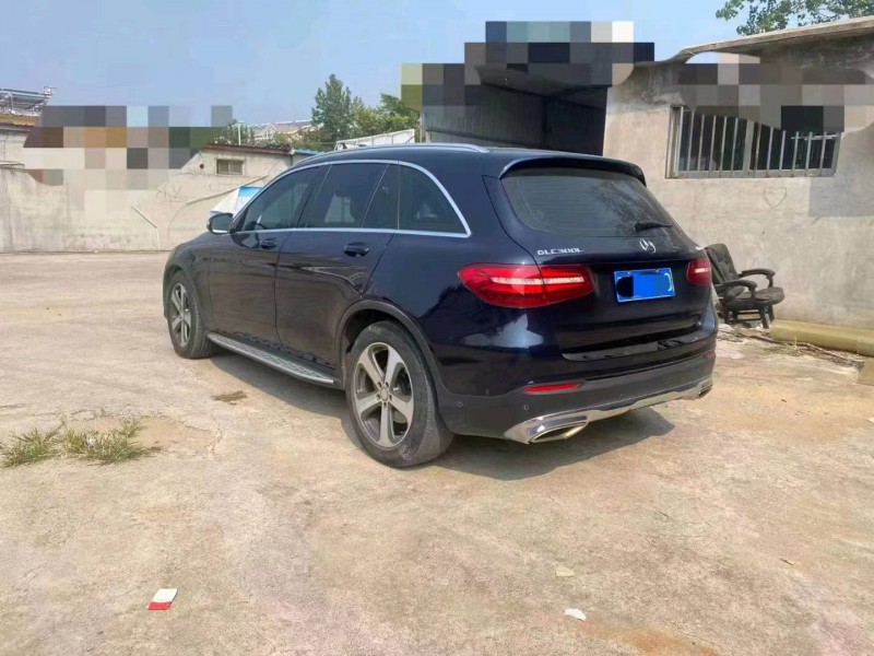 北京16年奔驰GLC7